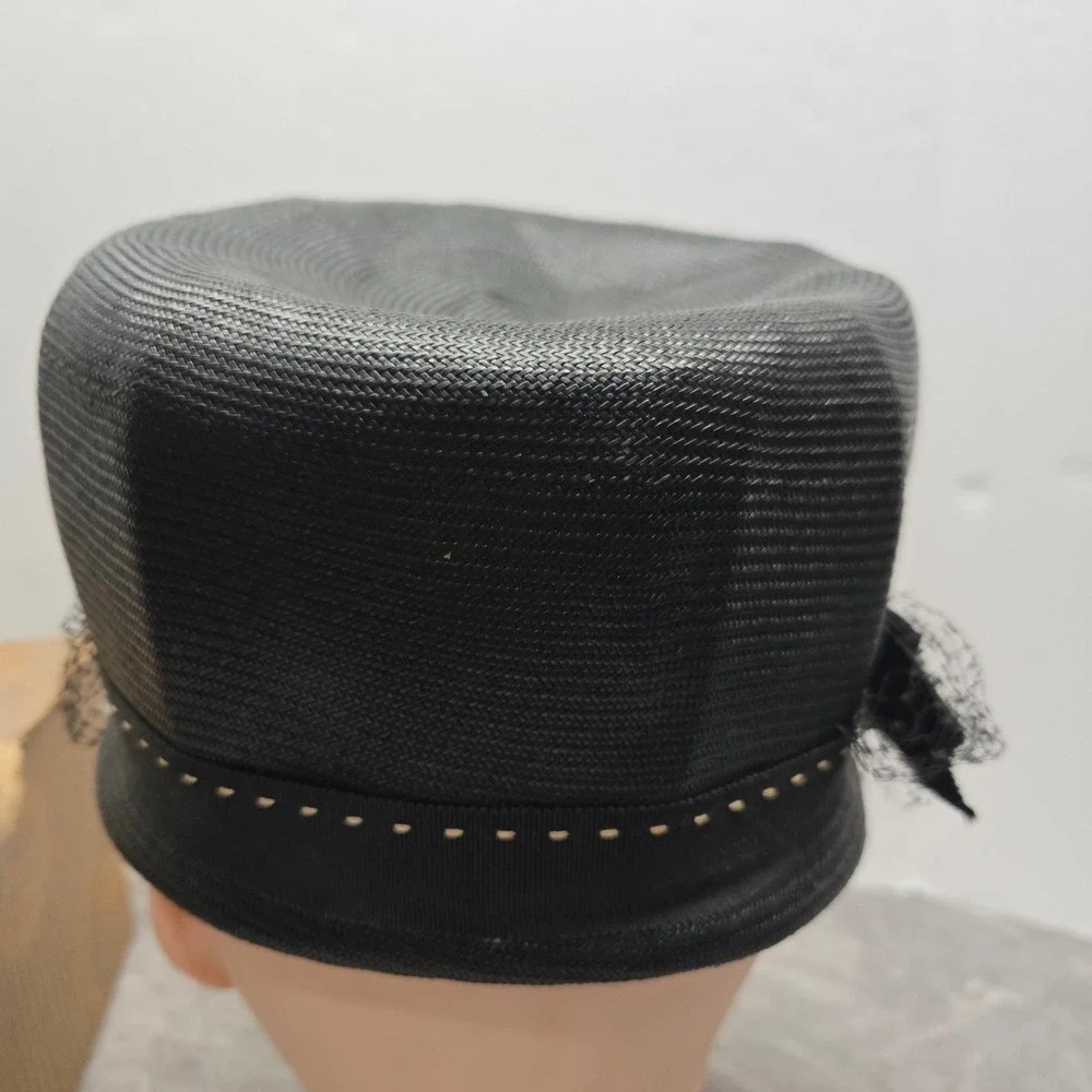 Vintage Black Straw Pillbox Hat with Veil Union Made USA Mid Century Medium - Picture 4 of 8